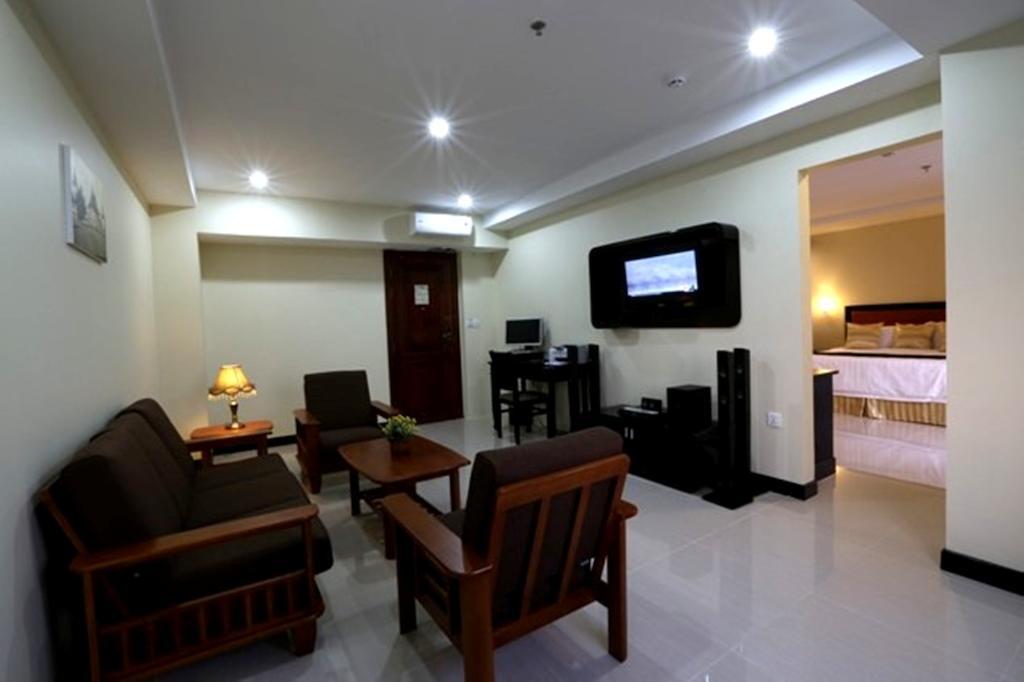 Rumduol Grand Hotel Phnom Penh Extérieur photo